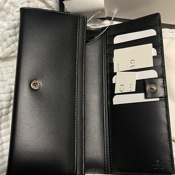 NIB- Gucci- Black Leather Embossed Long Wallet - Picture 3 of 10